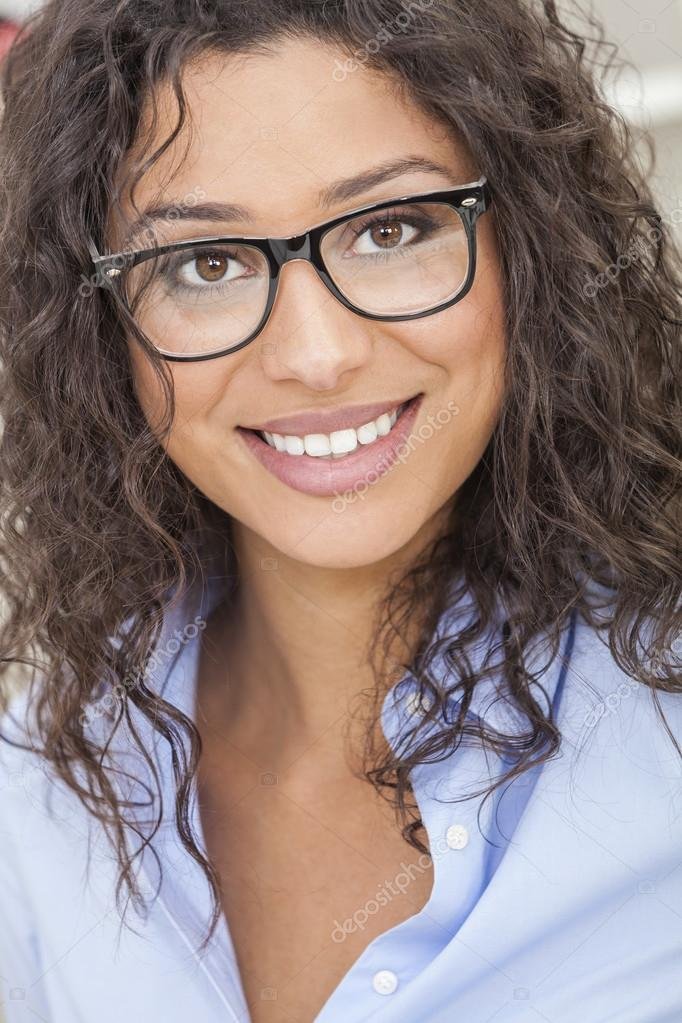 Optimus 5 Commercial Support Specialist: Evangeline Torres